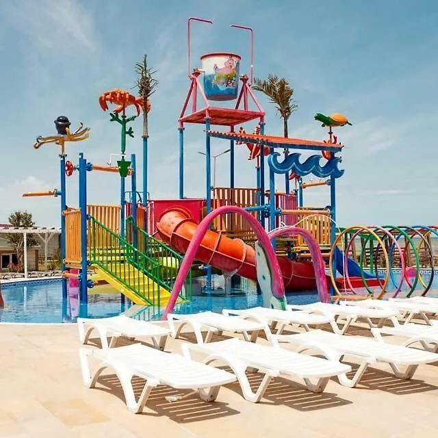 My Beach Hotel Bakü 0*,